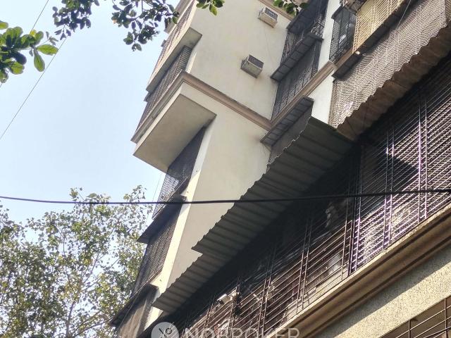 1 RK Flat In Vrindavan Building For Sale In Vile Parle Wes