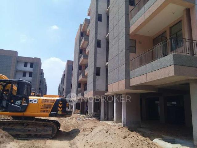 1 RK Flat In Yamuna Expressway Authority Flat for Rent In B