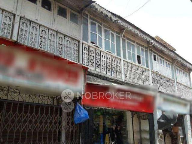 1 RK House for Lease In Bandra West