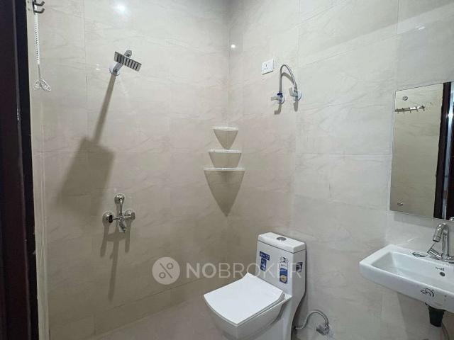 1 RK House for Lease In Csc