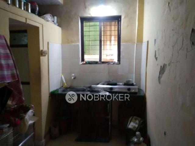 1 RK House for Lease In Dahisar East