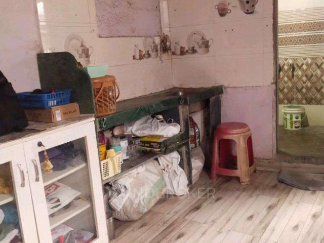 1 RK House for Lease In S N Dubey Road