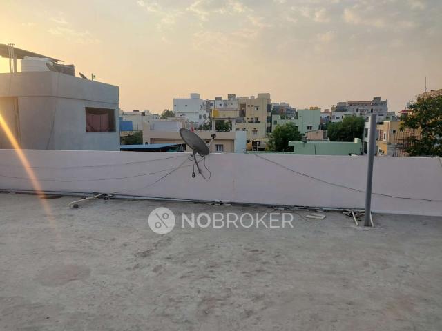 2 BHK House for Rent In Moulali