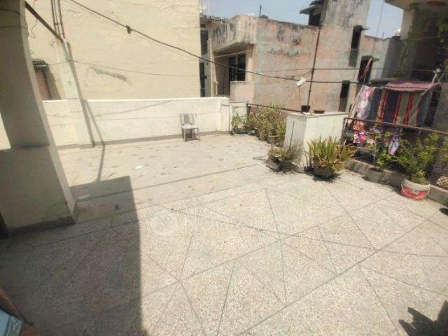 1 RK House for Rent In Nangal Raya, Janakpuri