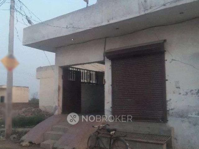 1 RK House for Rent In Nangla Gujran