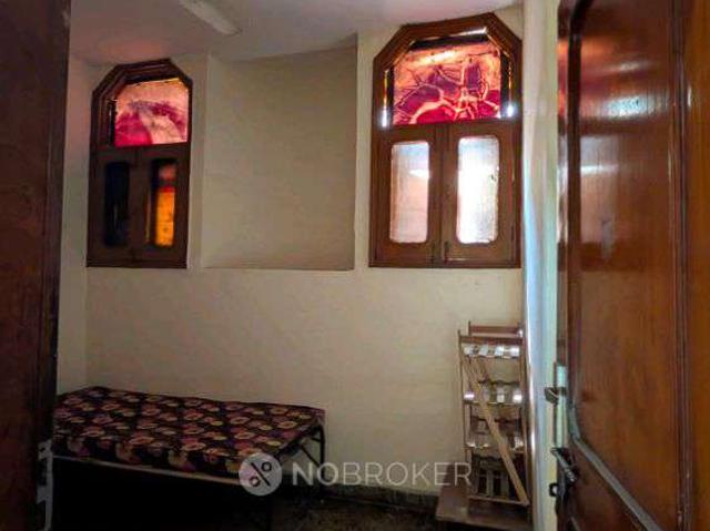1 RK House for Rent In Outram Lines, Mukherjee Nagar