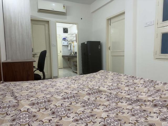 1 RK House for Rent In Alpha I