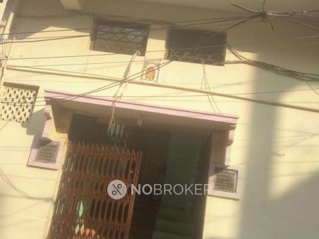 1 RK House for Rent In Banjara Hills
