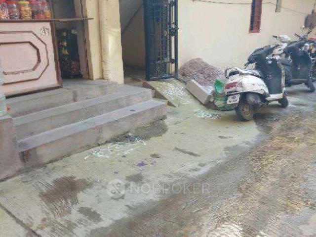 1 RK House for Rent In Banjara Hills