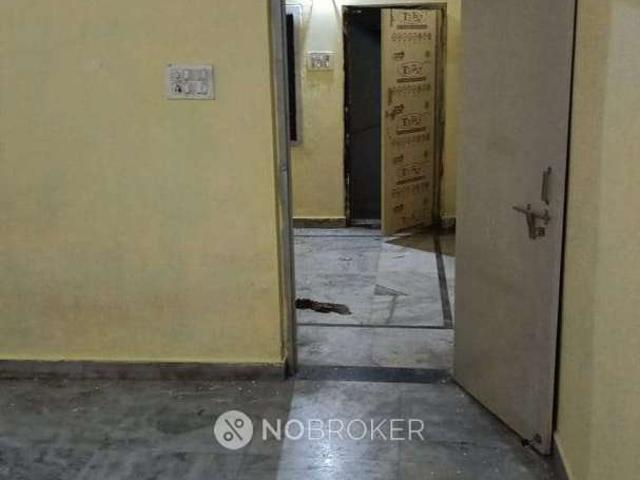 1 RK House for Rent In Banjara Hills
