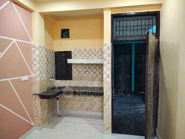 1 RK House for Rent In Baraula, Sector 49