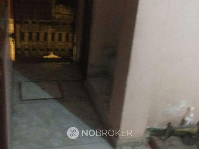 1 RK House for Rent In Sector 7, Rohini, New Delhi, 110085, India