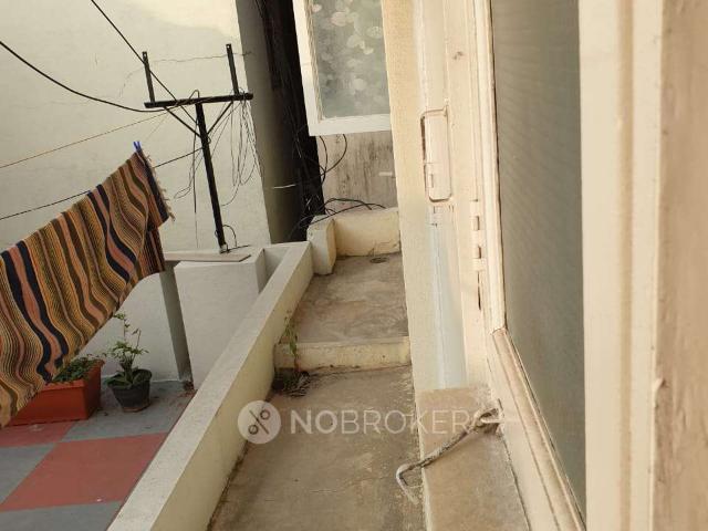 1 RK House for Rent In Hsr Layout