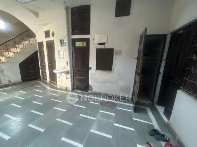 1 RK House for Rent In Jkm Leela Honda Rakesh Marg Ghaziabad