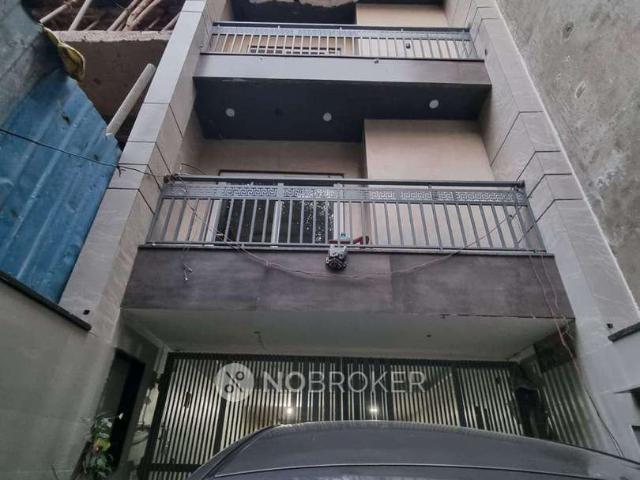 1 RK House for Rent In Subhash Nagar