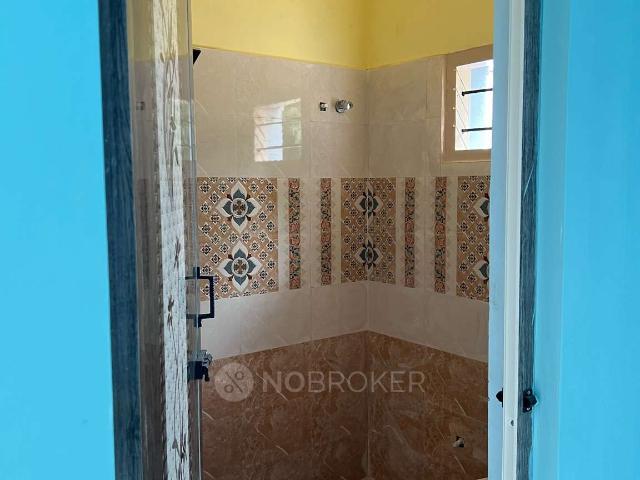 1 RK House for Rent In Kumaran Avenue 1st Street