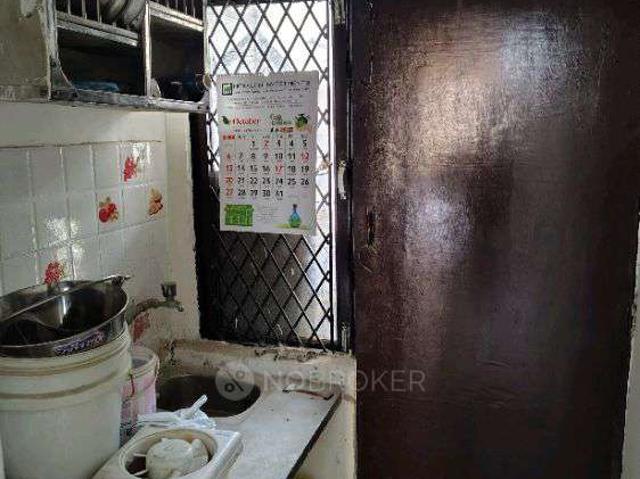 1 RK House for Rent In Sector 43