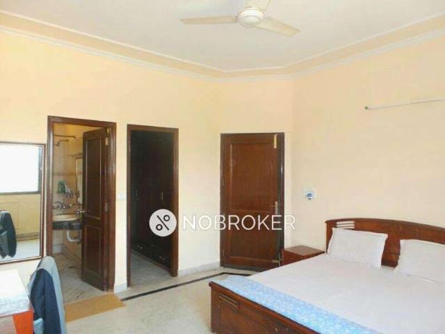 1 RK House for Rent In Sector 42
