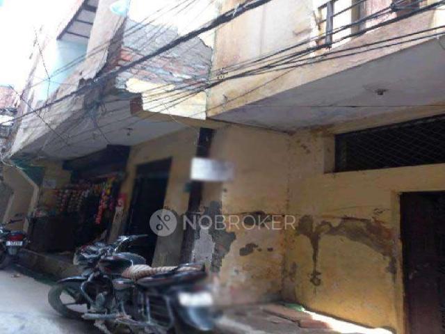 1 RK House for Rent In Sector 44
