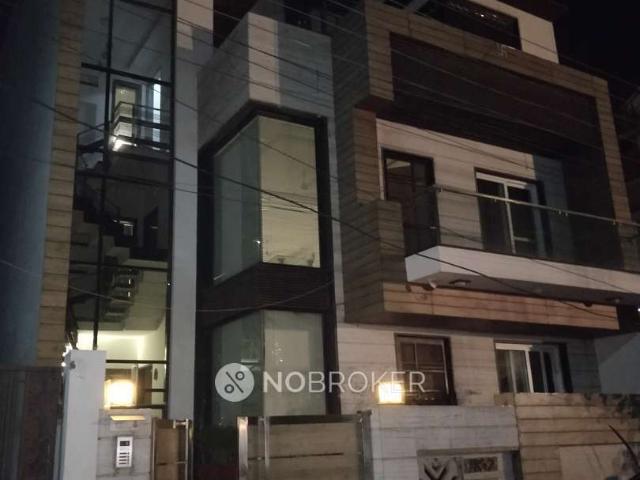 1 RK House for Rent In Sector 45