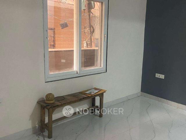 1 RK House for Rent In Sector 45