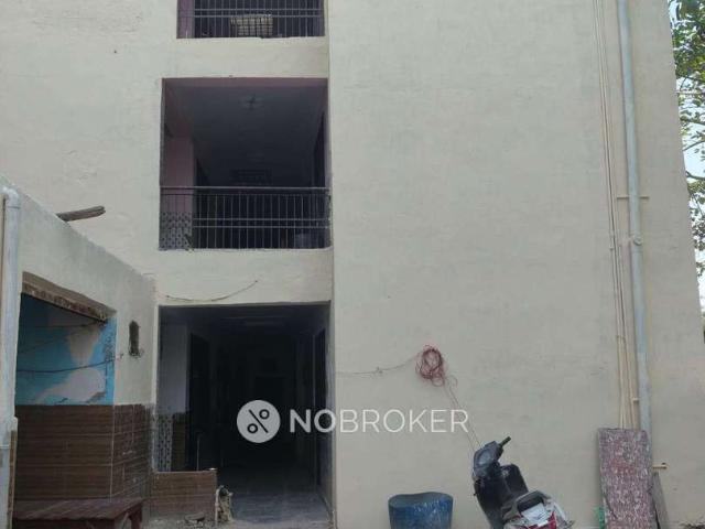 1 RK House for Rent In Sector 52