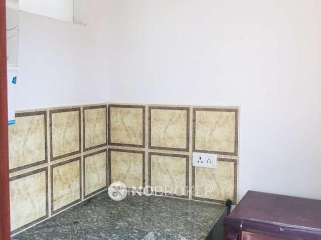1 RK House for Rent In Sector 57