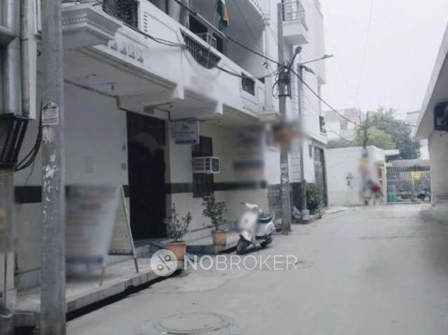 1 RK House for Rent In Sector 58