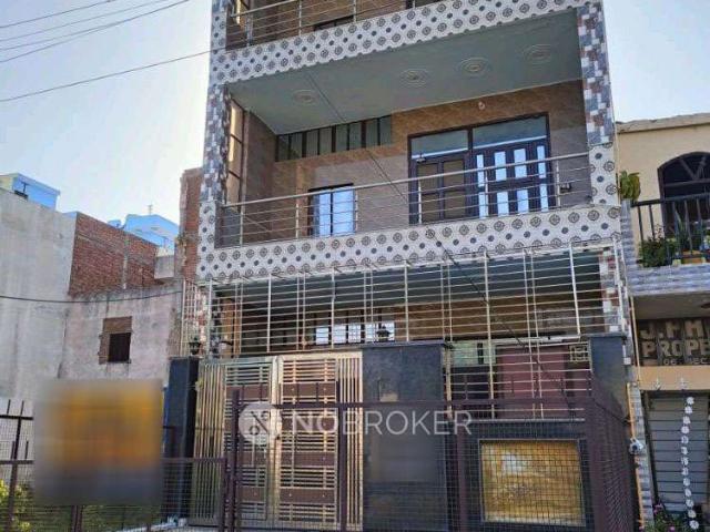 1 RK House for Rent In Sector 62