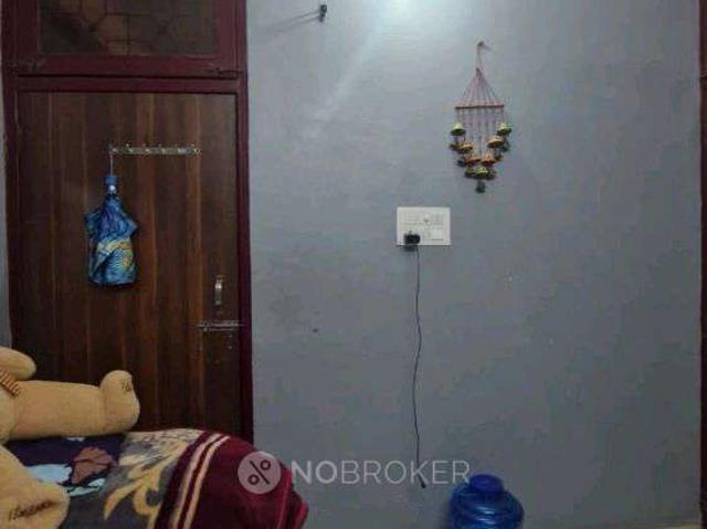 1 RK House for Rent In Sector 7