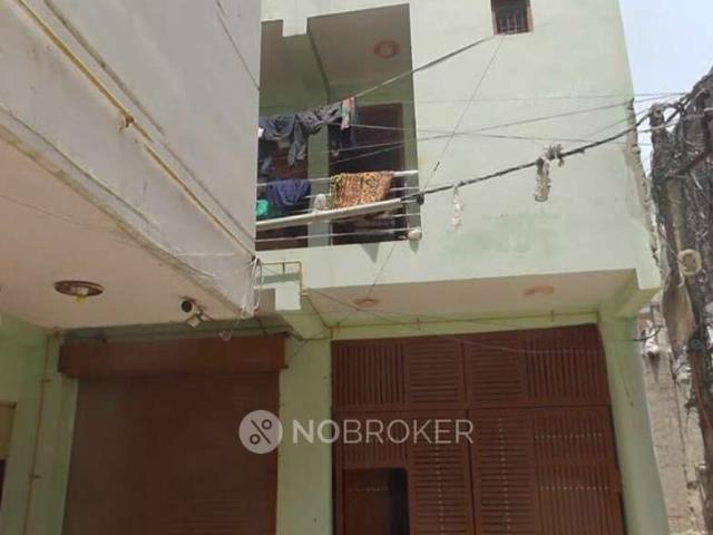 1 RK House for Rent In Sector 121