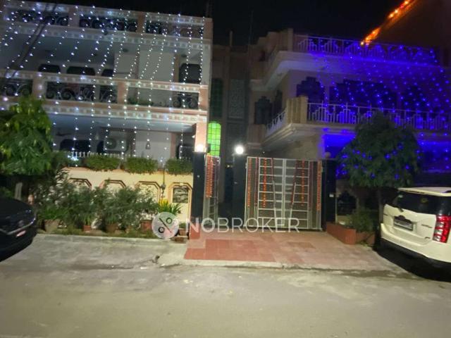 1 RK House for Rent In Sector 12