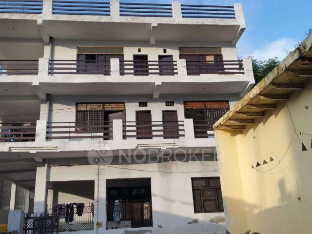 1 RK House for Rent In Sector 141
