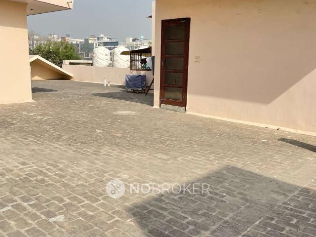 1 RK House for Rent In Sector 31