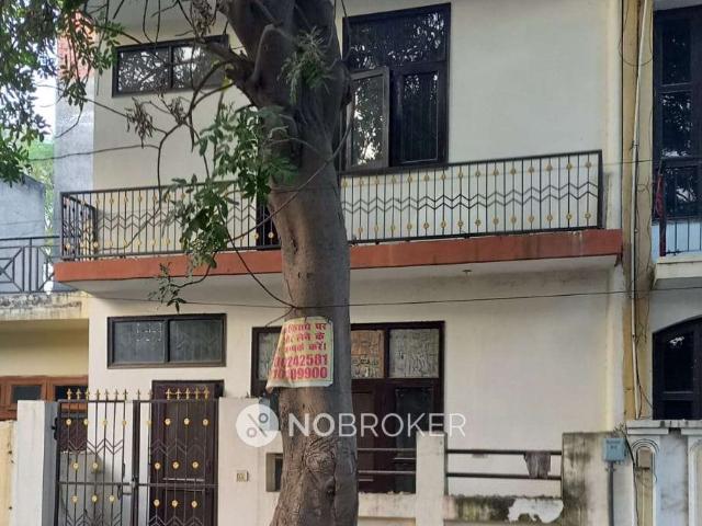 1 RK House for Rent In Sector Alpha Ii