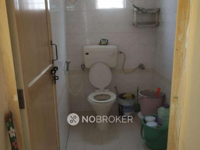 1 RK House for Rent In Tavarakere Bus Stop
