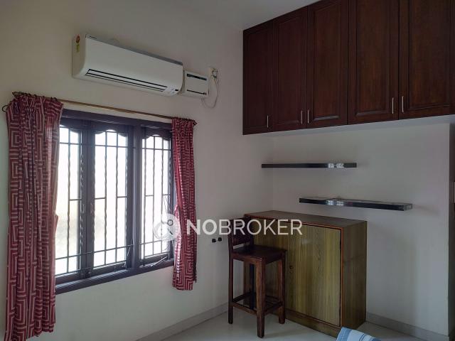 1 RK House for Rent In Velachery For Female Tenant