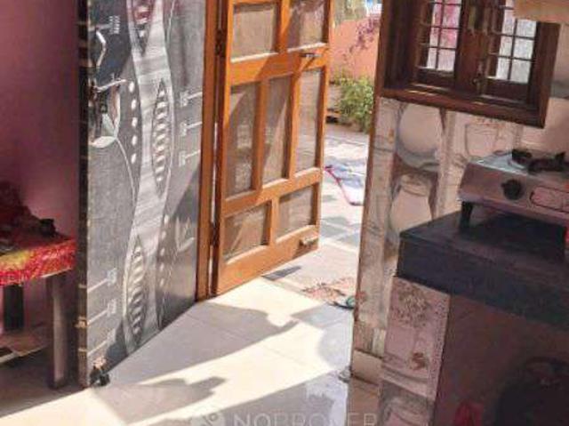 1 RK House for Rent In Vipin Garden Extension