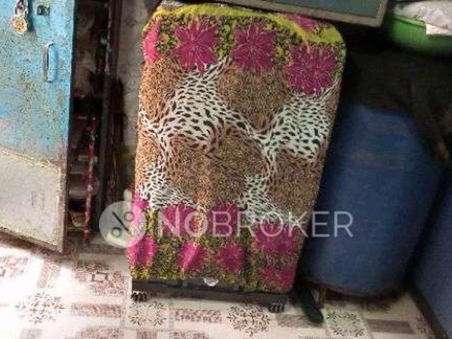 1 RK House For Sale In Dahisar East