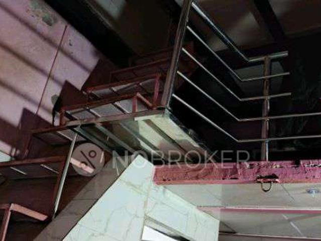 1 RK House For Sale In Govandi