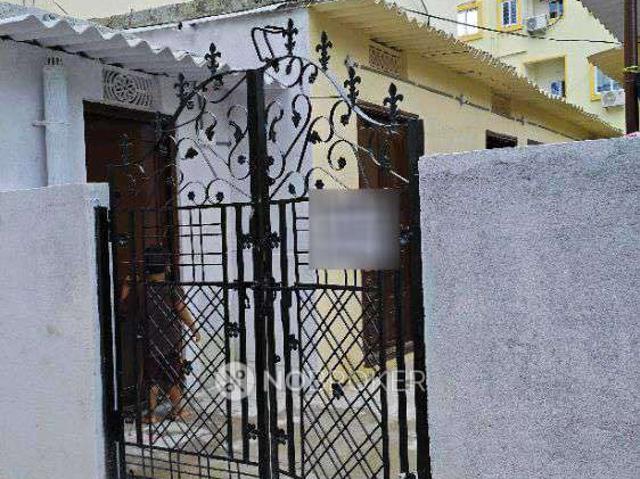 1 RK House For Sale In Hafeezpet