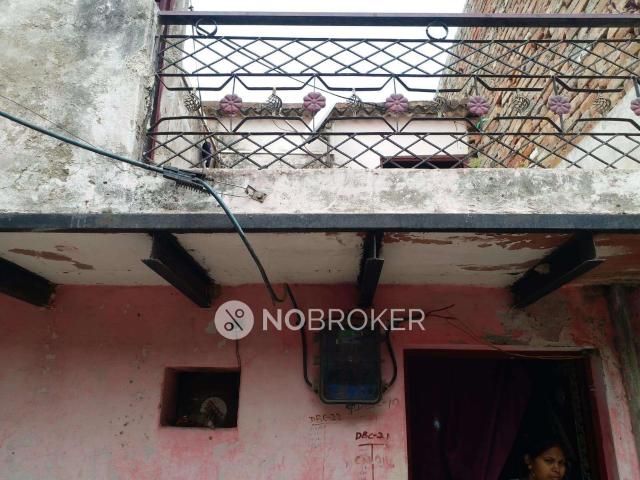 1 RK House For Sale In Kirari Suleman Nagar