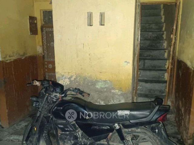 1 RK House For Sale In P41044, Jagdamba Market, Block P4, A