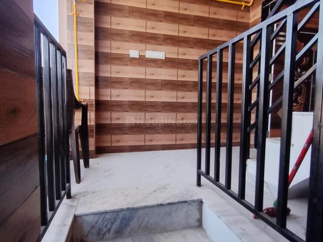 1 RK Independent Builder Floor in Chandkheda for rent Ahmedabad. The reference number is 19551079