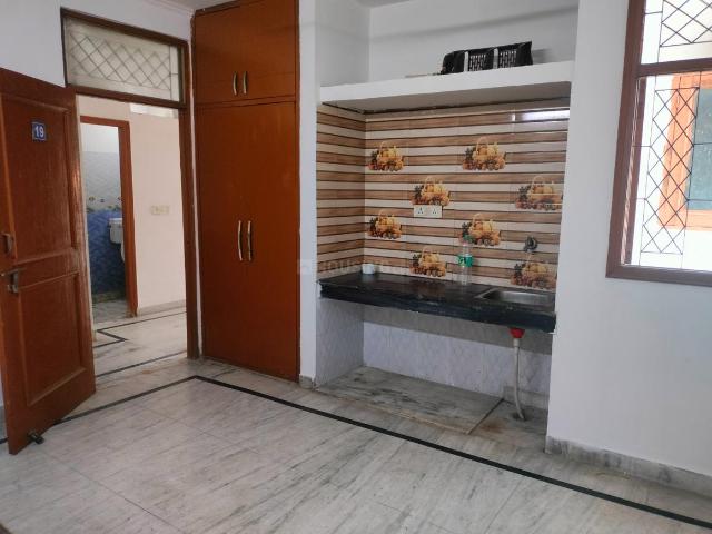 1 RK Independent Builder Floor in Adchini for rent New Delhi. The reference number is 18640786