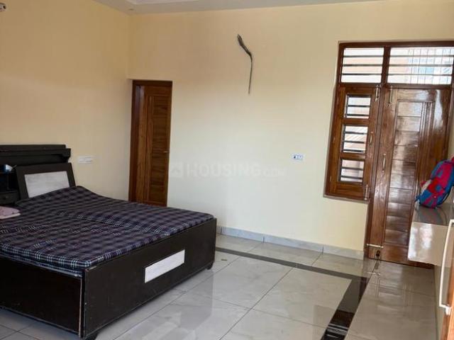 1 RK Independent Builder Floor in Bhabat for rent Zirakpur. The reference number is 18798123