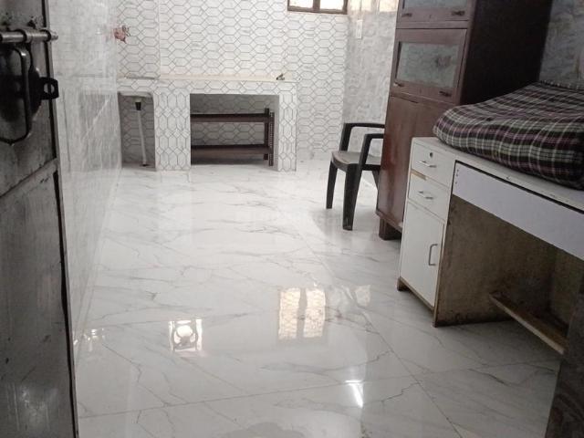 1 RK Independent Builder Floor in Govindpuri for rent New Delhi. The reference number is 20544443