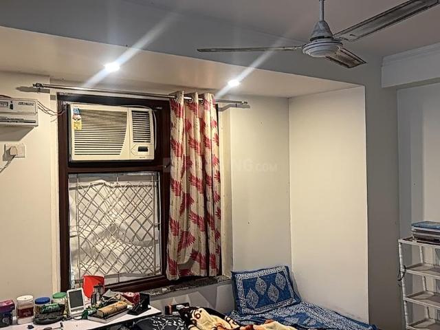 1 RK Independent Builder Floor in Gautam Nagar for rent New Delhi. The reference number is 18496512
