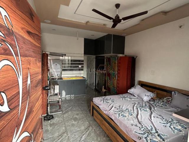 1 RK Independent Builder Floor in Ghatlodiya for rent Ahmedabad. The reference number is 20472332