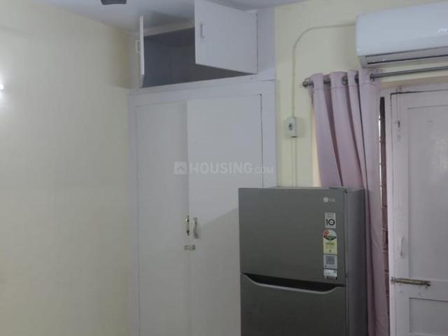 1 RK Independent Builder Floor in Green Park for rent New Delhi. The reference number is 20929407